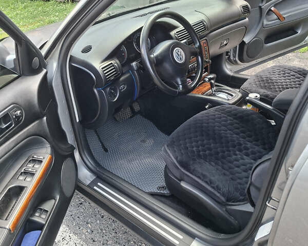 Серый Фольксваген Пассат, объемом двигателя 1.98 л и пробегом 220 тыс. км за 5200 $, фото 4 на Automoto.ua