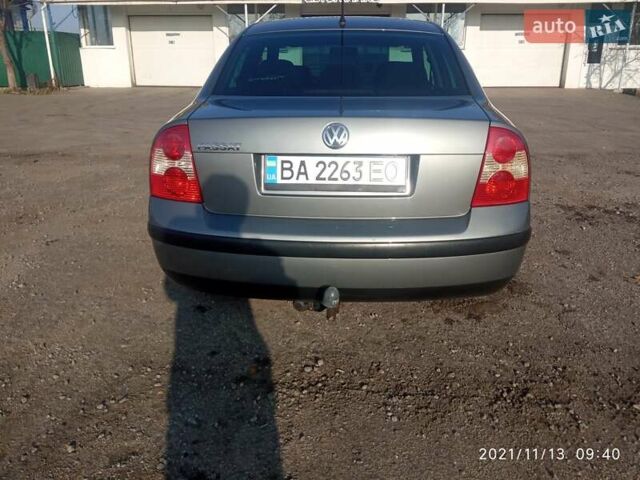 Серый Фольксваген Пассат, объемом двигателя 1.6 л и пробегом 289 тыс. км за 4800 $, фото 7 на Automoto.ua