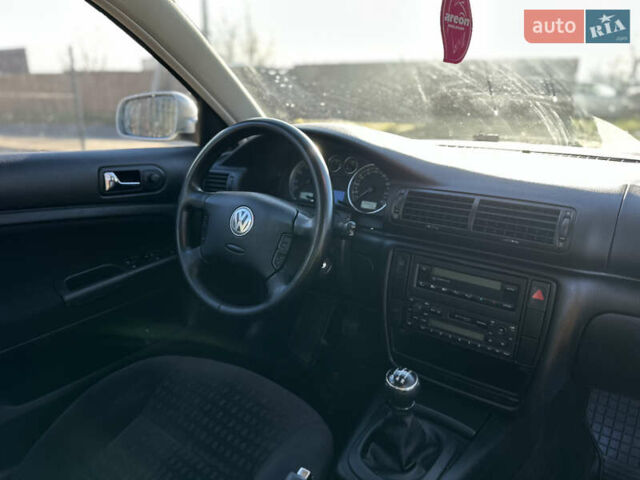 Серый Фольксваген Пассат, объемом двигателя 2 л и пробегом 256 тыс. км за 5600 $, фото 43 на Automoto.ua