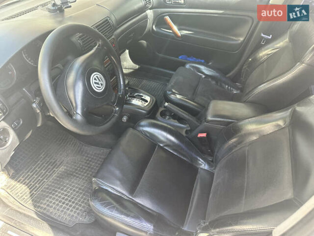 Серый Фольксваген Пассат, объемом двигателя 1.78 л и пробегом 250 тыс. км за 2800 $, фото 5 на Automoto.ua