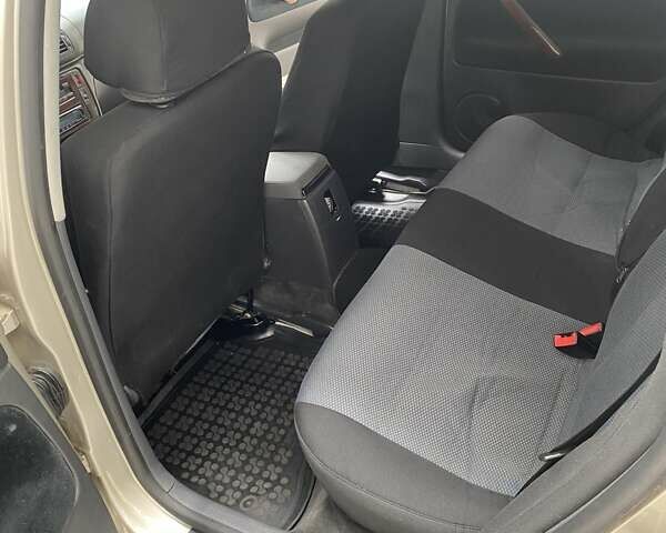 Серый Фольксваген Пассат, объемом двигателя 1.98 л и пробегом 269 тыс. км за 5700 $, фото 5 на Automoto.ua