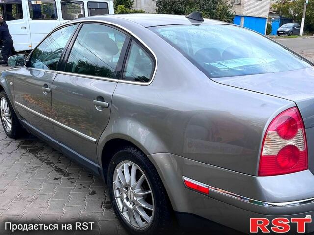 Серый Фольксваген Пассат, объемом двигателя 1.8 л и пробегом 316 тыс. км за 5500 $, фото 3 на Automoto.ua