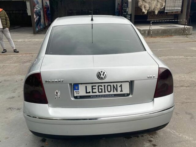 Серый Фольксваген Пассат, объемом двигателя 1.8 л и пробегом 355 тыс. км за 4200 $, фото 4 на Automoto.ua