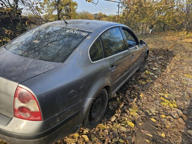 Сірий Фольксваген Пассат, об'ємом двигуна 2 л та пробігом 400 тис. км за 1300 $, фото 2 на Automoto.ua