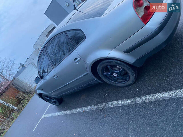 Серый Фольксваген Пассат, объемом двигателя 1.9 л и пробегом 420 тыс. км за 4700 $, фото 7 на Automoto.ua