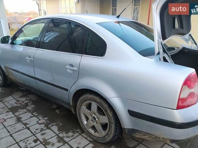 Серый Фольксваген Пассат, объемом двигателя 1.6 л и пробегом 200 тыс. км за 4900 $, фото 5 на Automoto.ua