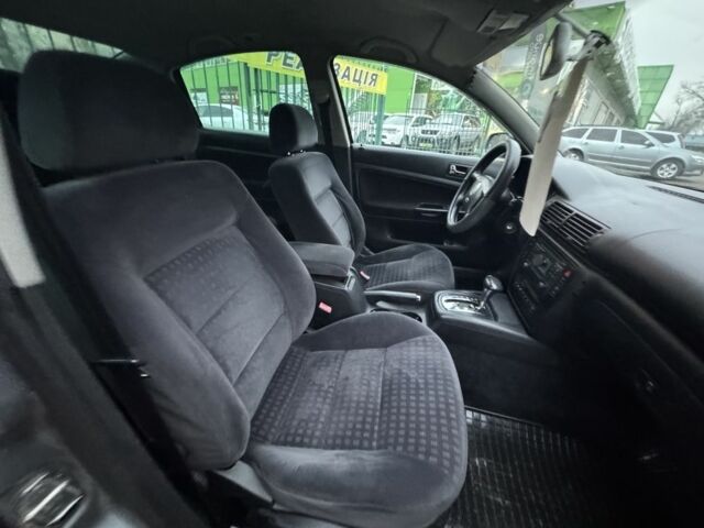 Серый Фольксваген Пассат, объемом двигателя 2.5 л и пробегом 325 тыс. км за 5350 $, фото 11 на Automoto.ua