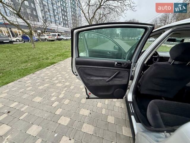 Серый Фольксваген Пассат, объемом двигателя 1.98 л и пробегом 227 тыс. км за 4300 $, фото 40 на Automoto.ua