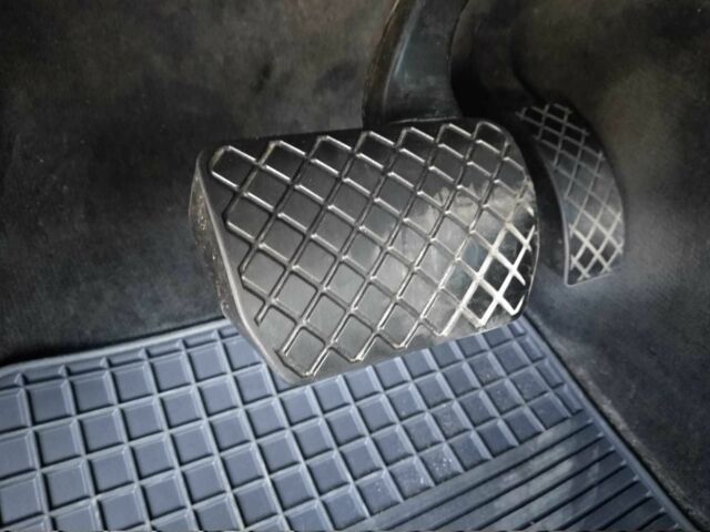 Сірий Фольксваген Пассат, об'ємом двигуна 1.8 л та пробігом 211 тис. км за 6500 $, фото 21 на Automoto.ua