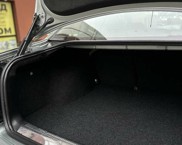 Сірий Фольксваген Пассат, об'ємом двигуна 1.9 л та пробігом 181 тис. км за 6100 $, фото 89 на Automoto.ua