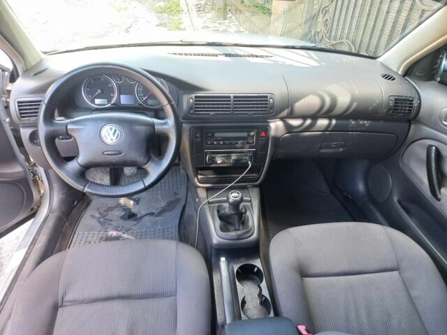 Серый Фольксваген Пассат, объемом двигателя 1.9 л и пробегом 313 тыс. км за 4300 $, фото 6 на Automoto.ua