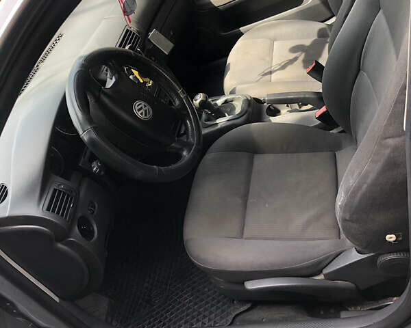 Сірий Фольксваген Пассат, об'ємом двигуна 1.9 л та пробігом 355 тис. км за 5200 $, фото 3 на Automoto.ua