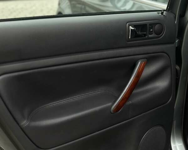 Сірий Фольксваген Пассат, об'ємом двигуна 1.9 л та пробігом 181 тис. км за 6100 $, фото 62 на Automoto.ua