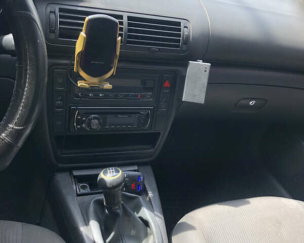 Сірий Фольксваген Пассат, об'ємом двигуна 1.9 л та пробігом 355 тис. км за 5200 $, фото 2 на Automoto.ua