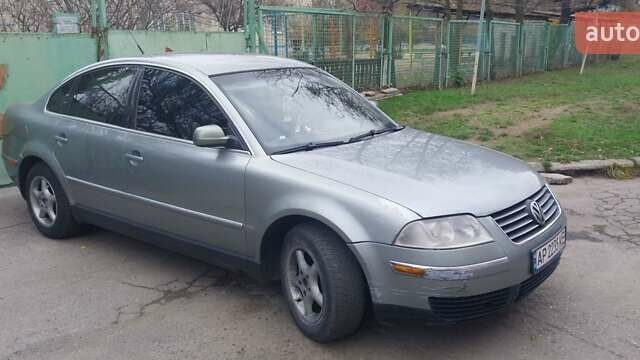 Серый Фольксваген Пассат, объемом двигателя 1.78 л и пробегом 301 тыс. км за 5000 $, фото 4 на Automoto.ua