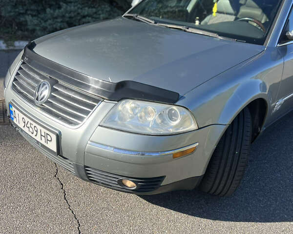 Серый Фольксваген Пассат, объемом двигателя 1.97 л и пробегом 358 тыс. км за 3500 $, фото 9 на Automoto.ua