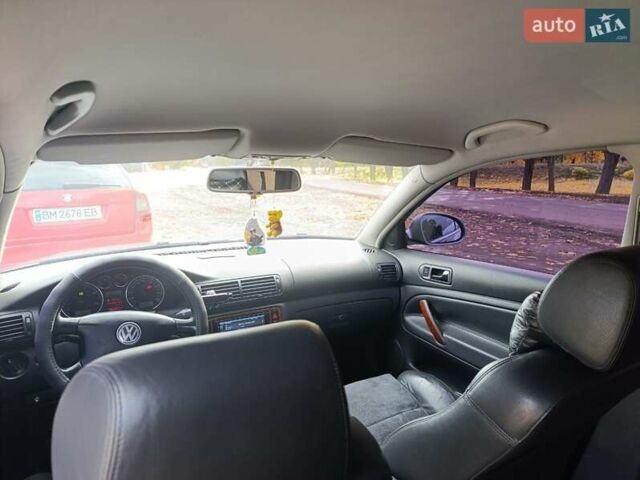 Серый Фольксваген Пассат, объемом двигателя 2.5 л и пробегом 290 тыс. км за 5500 $, фото 14 на Automoto.ua