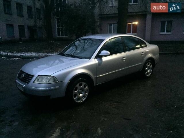 Серый Фольксваген Пассат, объемом двигателя 1.78 л и пробегом 280 тыс. км за 4300 $, фото 4 на Automoto.ua