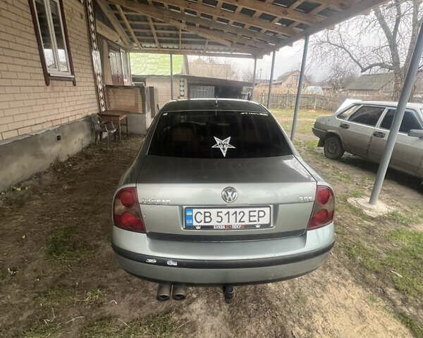 Серый Фольксваген Пассат, объемом двигателя 1.8 л и пробегом 355 тыс. км за 3200 $, фото 3 на Automoto.ua