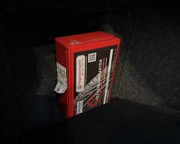 Серый Фольксваген Пассат, объемом двигателя 1.6 л и пробегом 224 тыс. км за 5300 $, фото 34 на Automoto.ua