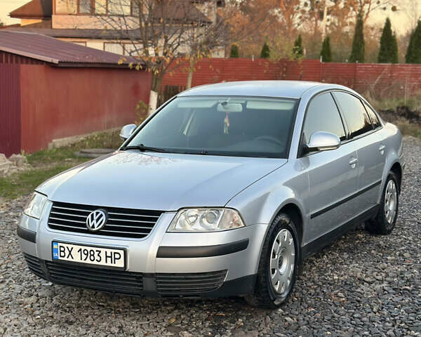 Сірий Фольксваген Пассат, об'ємом двигуна 1.6 л та пробігом 215 тис. км за 5200 $, фото 9 на Automoto.ua