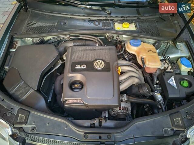 Серый Фольксваген Пассат, объемом двигателя 1.98 л и пробегом 181 тыс. км за 5000 $, фото 2 на Automoto.ua