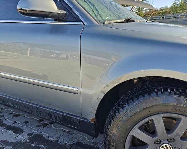 Серый Фольксваген Пассат, объемом двигателя 1.78 л и пробегом 488 тыс. км за 5500 $, фото 2 на Automoto.ua