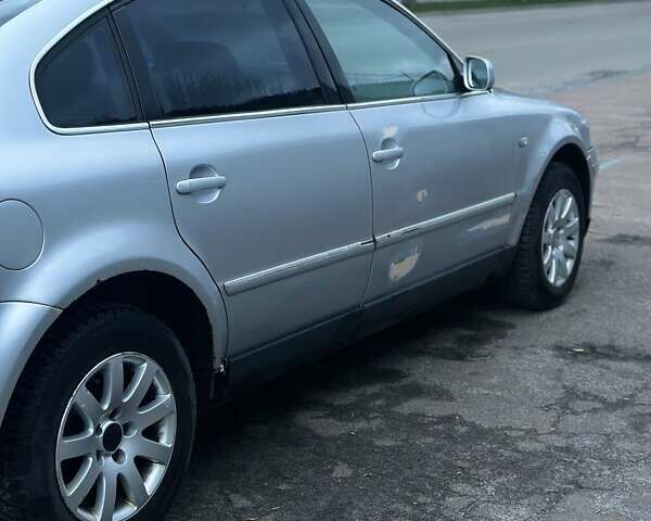 Сірий Фольксваген Пассат, об'ємом двигуна 1.78 л та пробігом 318 тис. км за 3300 $, фото 6 на Automoto.ua