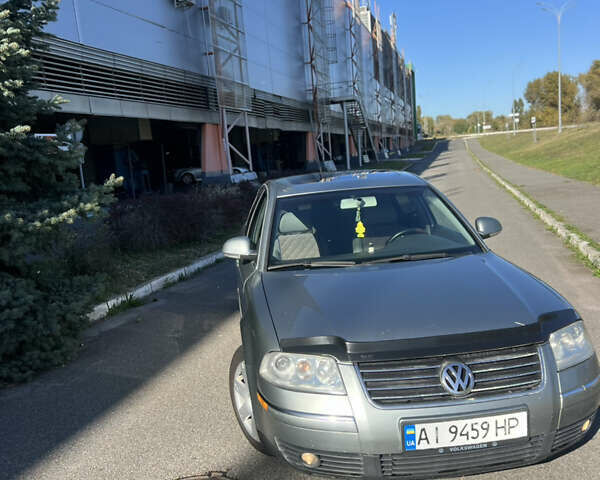 Серый Фольксваген Пассат, объемом двигателя 1.97 л и пробегом 358 тыс. км за 3500 $, фото 8 на Automoto.ua