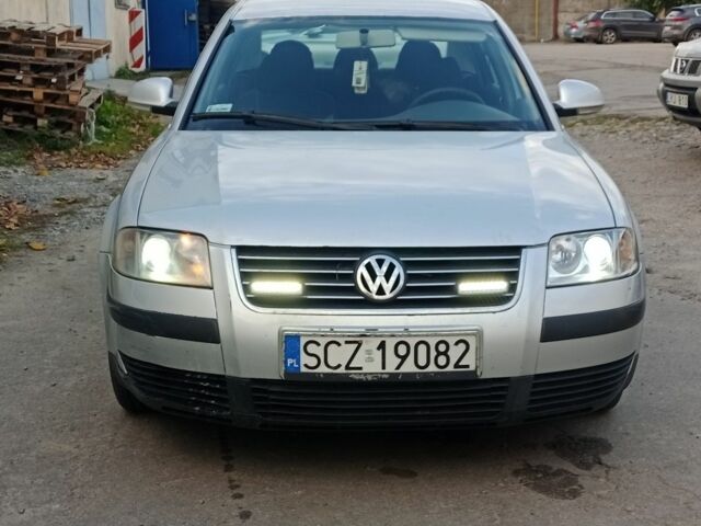 Серый Фольксваген Пассат, объемом двигателя 0 л и пробегом 245 тыс. км за 2100 $, фото 1 на Automoto.ua