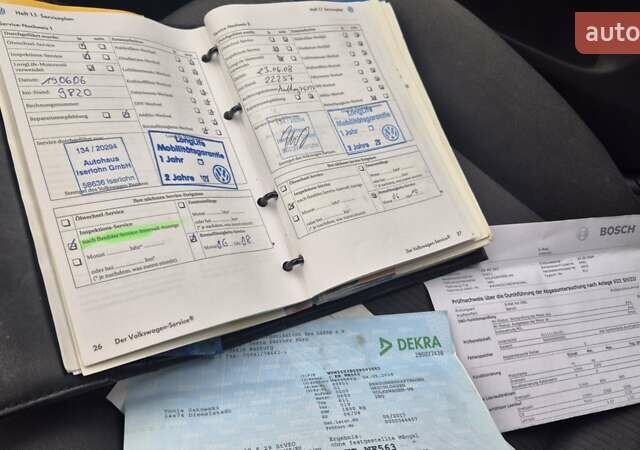 Серый Фольксваген Пассат, объемом двигателя 1.6 л и пробегом 160 тыс. км за 4650 $, фото 57 на Automoto.ua