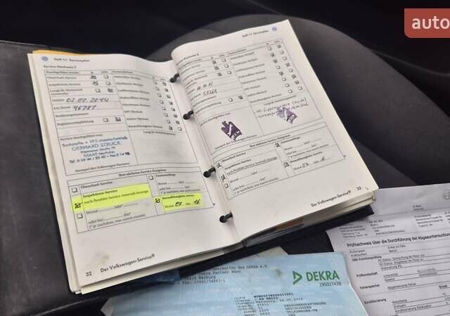 Серый Фольксваген Пассат, объемом двигателя 1.6 л и пробегом 160 тыс. км за 4650 $, фото 60 на Automoto.ua