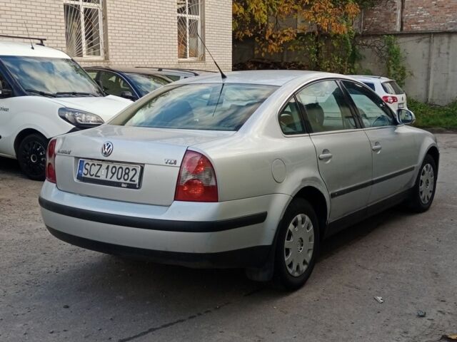 Серый Фольксваген Пассат, объемом двигателя 0 л и пробегом 245 тыс. км за 2100 $, фото 2 на Automoto.ua