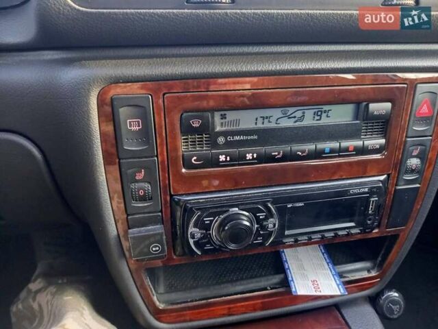 Сірий Фольксваген Пассат, об'ємом двигуна 2 л та пробігом 247 тис. км за 6000 $, фото 3 на Automoto.ua