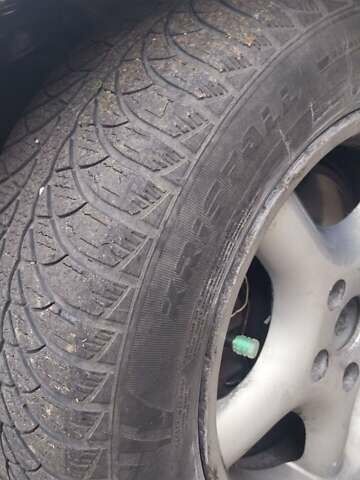 Серый Фольксваген Пассат, объемом двигателя 1.78 л и пробегом 301 тыс. км за 5000 $, фото 10 на Automoto.ua