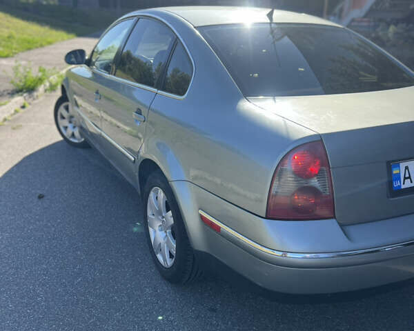 Серый Фольксваген Пассат, объемом двигателя 1.97 л и пробегом 358 тыс. км за 3500 $, фото 11 на Automoto.ua