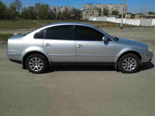 Сірий Фольксваген Пассат, об'ємом двигуна 1.8 л та пробігом 211 тис. км за 6500 $, фото 1 на Automoto.ua