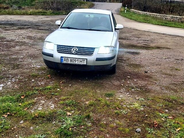 Сірий Фольксваген Пассат, об'ємом двигуна 1.6 л та пробігом 257 тис. км за 4700 $, фото 1 на Automoto.ua