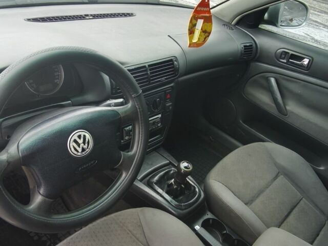 Серый Фольксваген Пассат, объемом двигателя 2.8 л и пробегом 310 тыс. км за 2700 $, фото 7 на Automoto.ua