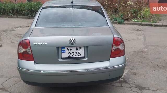 Серый Фольксваген Пассат, объемом двигателя 1.78 л и пробегом 301 тыс. км за 5000 $, фото 2 на Automoto.ua