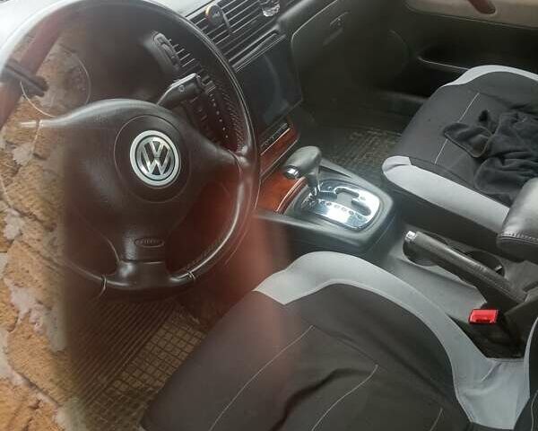 Серый Фольксваген Пассат, объемом двигателя 1.78 л и пробегом 330 тыс. км за 5000 $, фото 7 на Automoto.ua