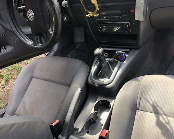 Сірий Фольксваген Пассат, об'ємом двигуна 1.9 л та пробігом 355 тис. км за 5200 $, фото 4 на Automoto.ua