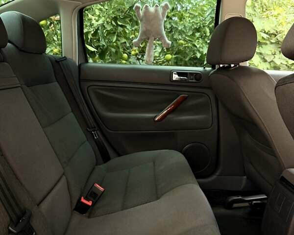 Серый Фольксваген Пассат, объемом двигателя 1.6 л и пробегом 224 тыс. км за 5300 $, фото 23 на Automoto.ua