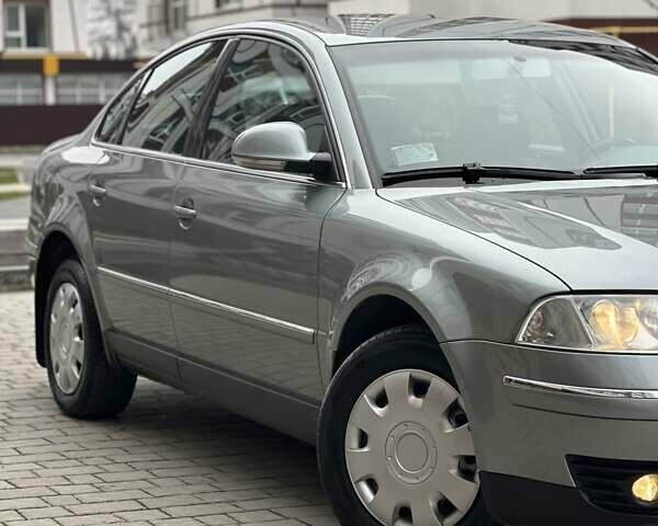 Сірий Фольксваген Пассат, об'ємом двигуна 1.9 л та пробігом 181 тис. км за 6100 $, фото 28 на Automoto.ua