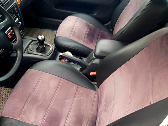 Серый Фольксваген Пассат, объемом двигателя 1.6 л и пробегом 257 тыс. км за 4700 $, фото 8 на Automoto.ua