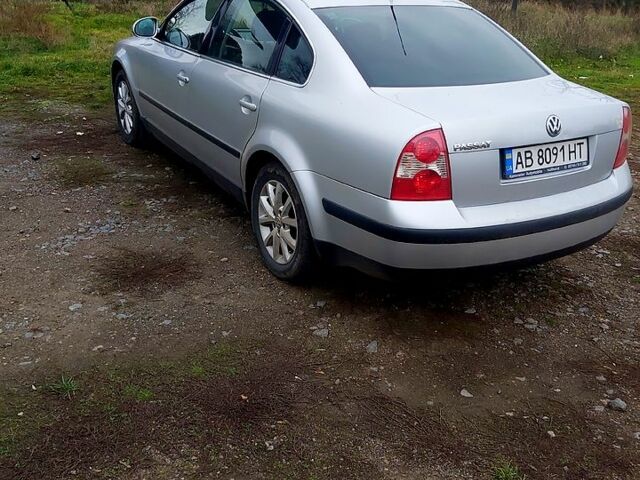 Сірий Фольксваген Пассат, об'ємом двигуна 1.6 л та пробігом 257 тис. км за 4700 $, фото 2 на Automoto.ua