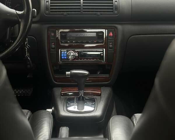 Сірий Фольксваген Пассат, об'ємом двигуна 1.9 л та пробігом 181 тис. км за 6100 $, фото 60 на Automoto.ua