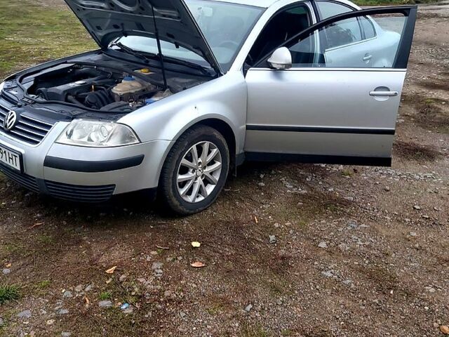 Серый Фольксваген Пассат, объемом двигателя 1.6 л и пробегом 257 тыс. км за 4700 $, фото 11 на Automoto.ua