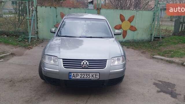 Серый Фольксваген Пассат, объемом двигателя 1.78 л и пробегом 301 тыс. км за 5000 $, фото 1 на Automoto.ua