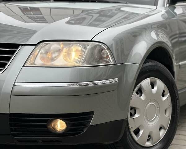 Сірий Фольксваген Пассат, об'ємом двигуна 1.9 л та пробігом 181 тис. км за 6100 $, фото 9 на Automoto.ua